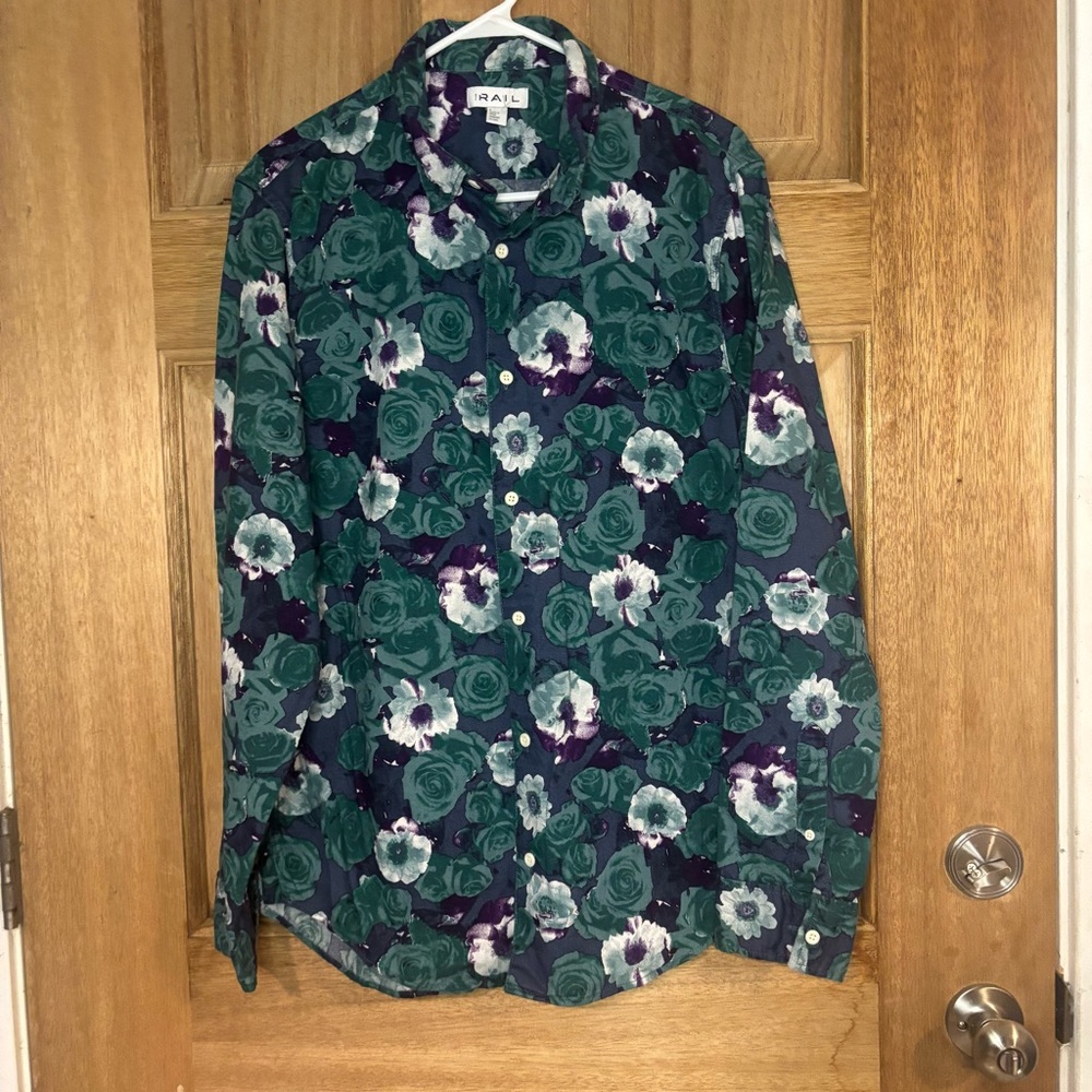 The rail Men's Green Floral Casual Button Down Shirt size L